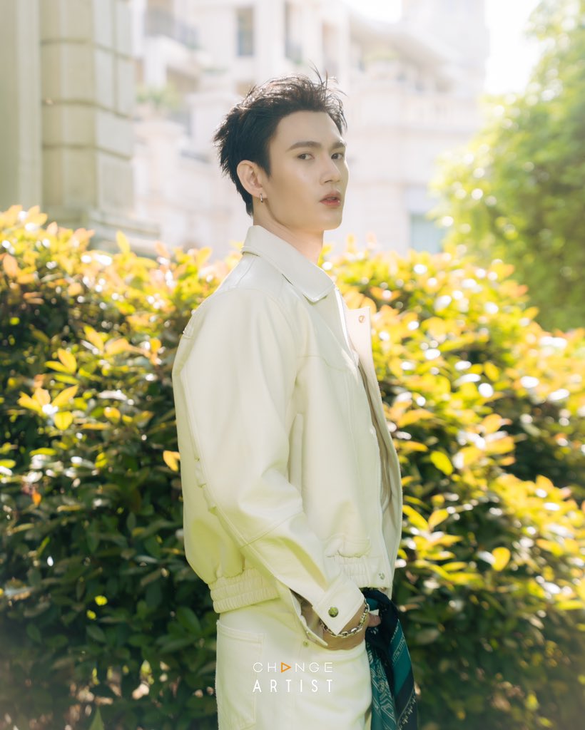 CHANGE ARTIST tweet media