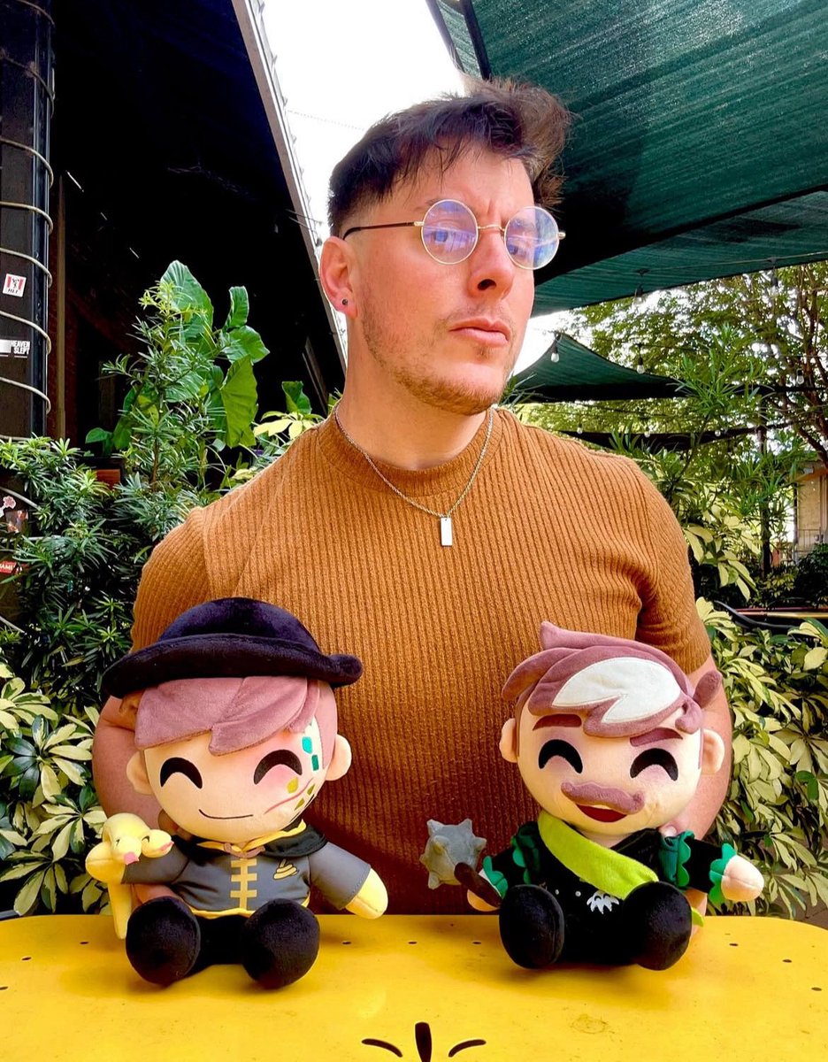 Daily Dark Sides 💜💛💚(🧡) tweet media