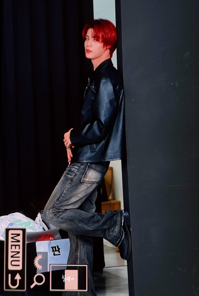 1uv0226's tweet image. 260418 나가기전에포즈해주는거너무너무다🫰🏻🫰🏻

#With_My_Fan #NouerA #FAN  
#누에라 #판 #빙판 #陈炳帆