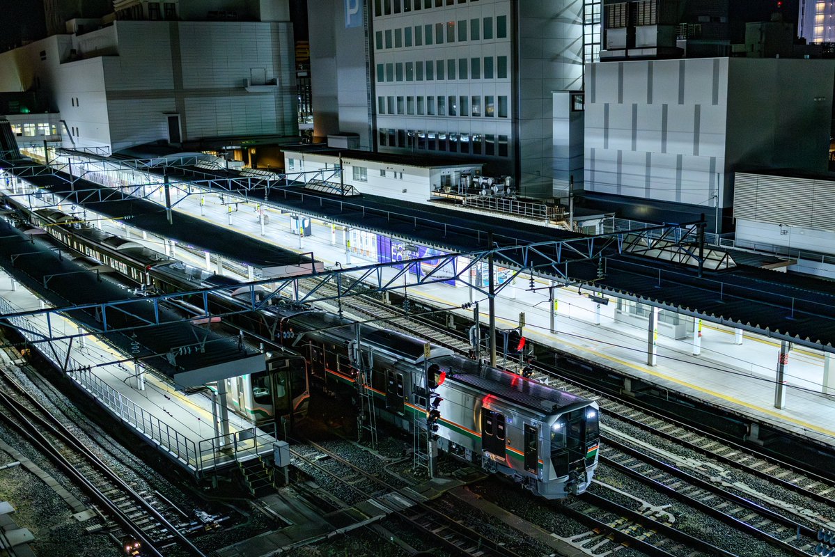 まっと tweet media