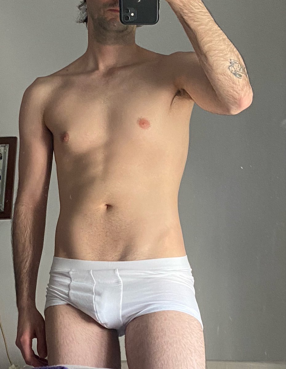 evil twink tweet media