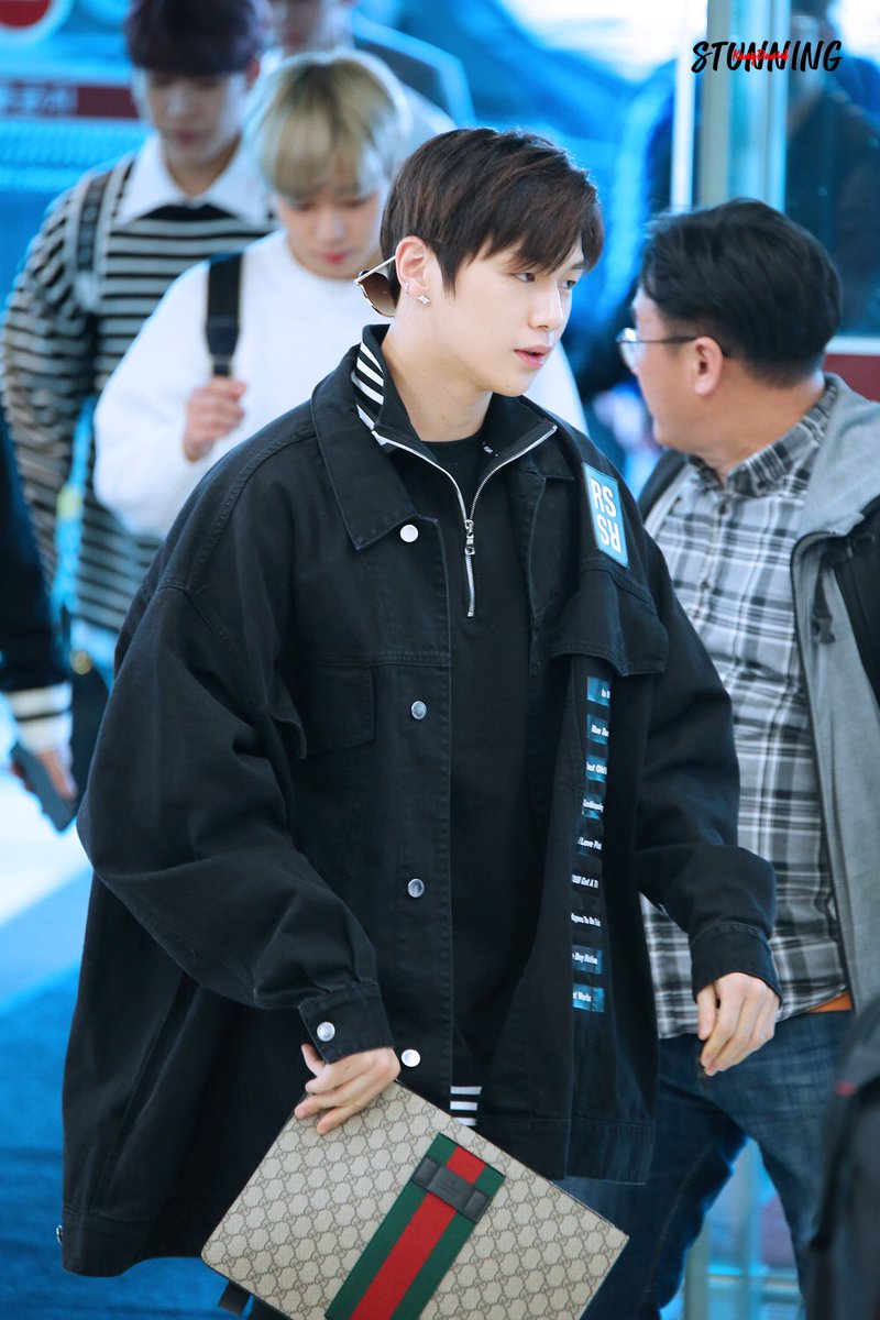 คัj ซojอู 강성우 🩷😗🩶 tweet media