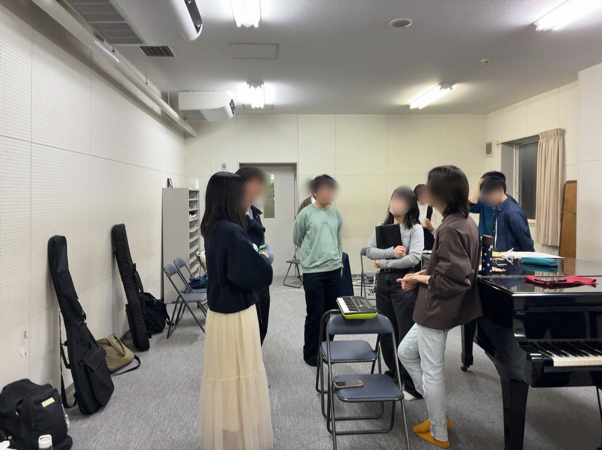 本日練習見学＆体験会を行いました！

新入生の子も参加してくれて、発声や合唱も体験してくれました🎵
初回とは思えぬ上手さに驚愕でした…！！

お越しくださりありがとうございました😊

次回の新歓イベントは
4/22(水)のラストミニコンです！
ぜひお越しください⸜🙌⸝