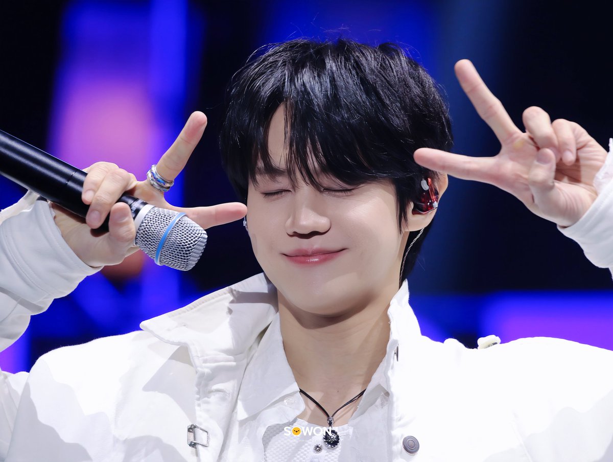 260411 러브썸페스티벌 

✌️  쁘이 ✌️ 

#양요섭 #요섭