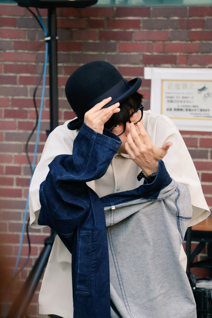 Disneymickeytan's tweet photo. 野毛大道芸にて
ゼロコサン。
個々編。
#ゼロコ
#ZEROKO
#濱口啓介
#角谷将視
#野毛大道芸 https://t.co/vm7UiSFaRs