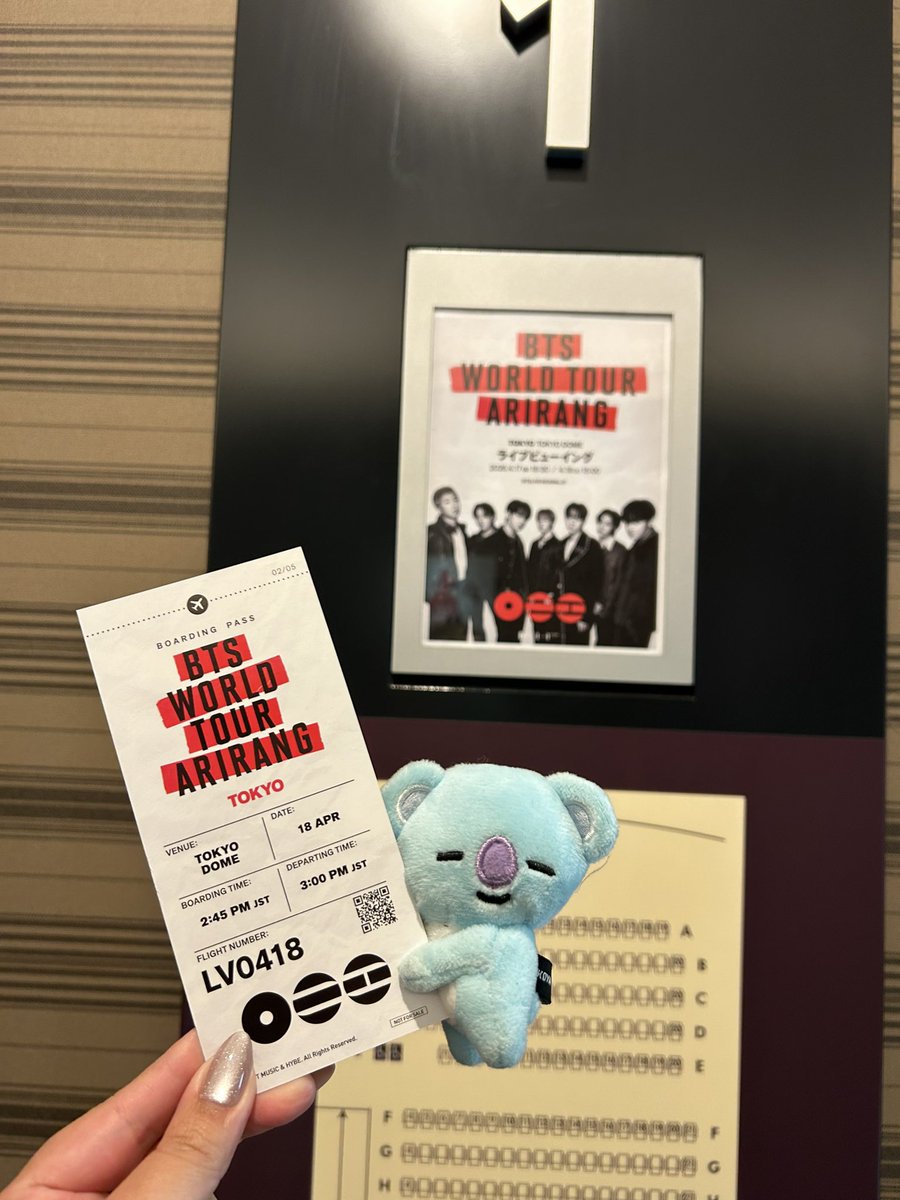 ami19921218's tweet photo. 残念ながら、東京ドームにはご縁がなかったので、ライビュにて参加☺️
もう、待ちに待ったこの日を楽しみにしてた。もう想像よりも本当に最高の時間だった😭💞
 今は抜け殻状態で、Loveyourselfのライブ見てる😂

もう、恋しいよ！
忘れないよ！愛してるよ～😭💞 https://t.co/sB870A6GX5