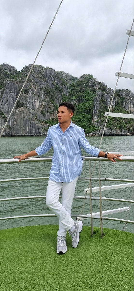 Ekowdynto's tweet photo. @radenrauf Lagi kosong hati, siapa mau isi? #LoveStory https://t.co/ByCbH8wu3m