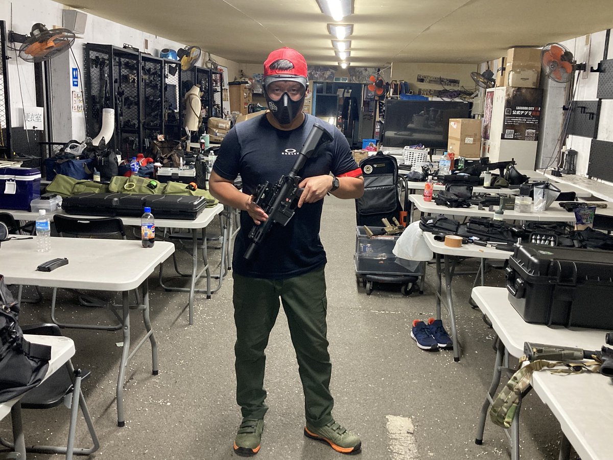 カルロス tweet media