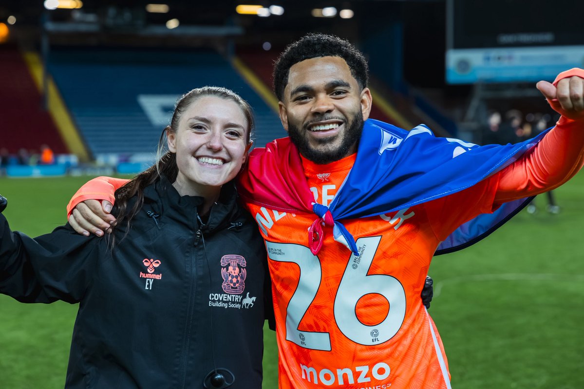 Emma Young tweet media