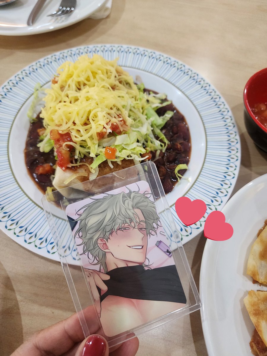 burrito หรือจะอร่อยเท่าเธอ ...(ความคิดในหัว)..น้องอึย lol🥰