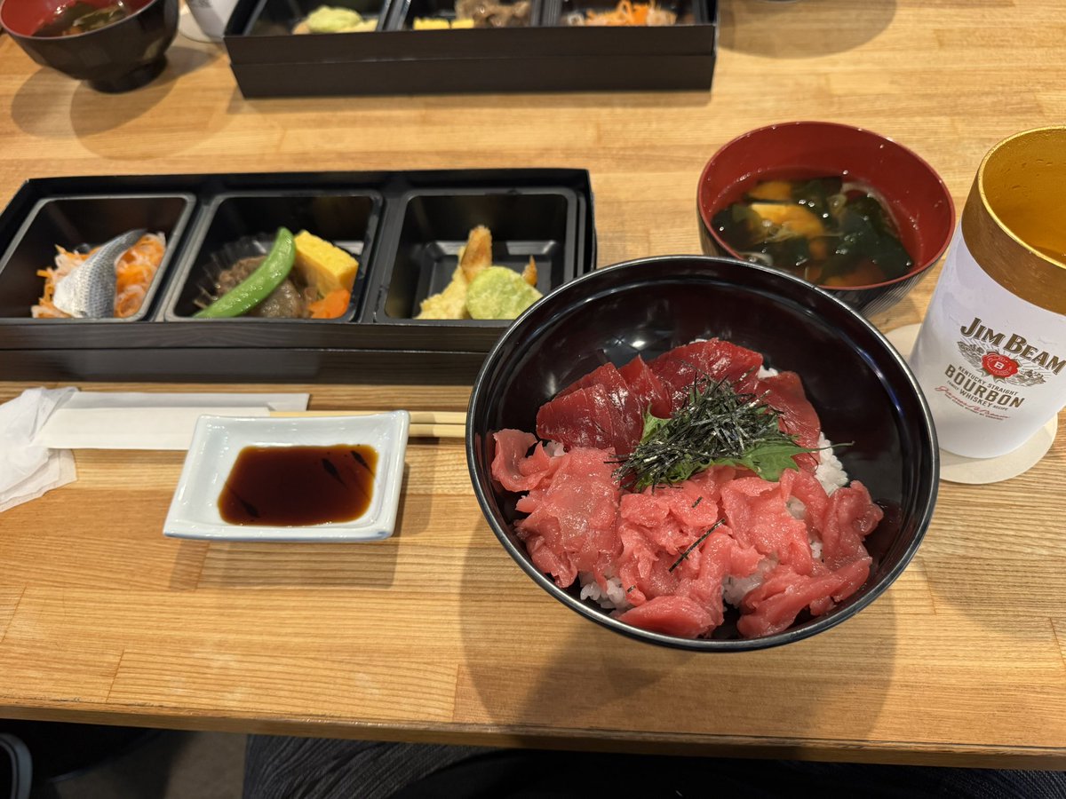 しょっちゃん/八重流/アポロ児 tweet media