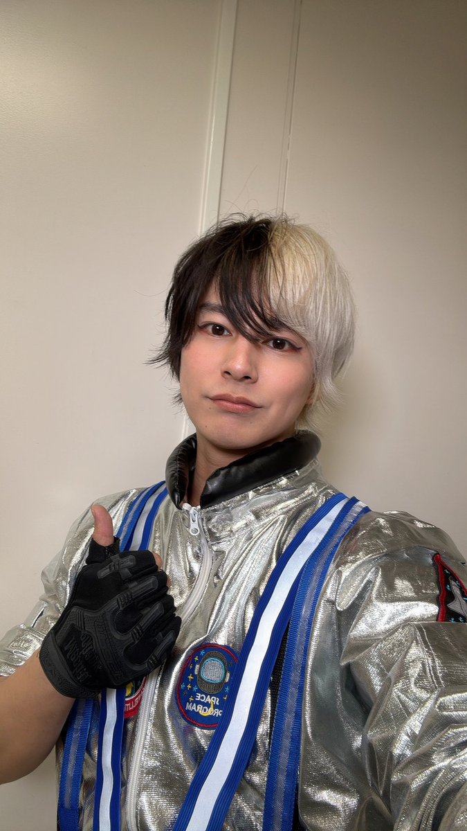 0722Ikeda's tweet photo. 大阪撮影会ありがとうございました！

今月2回目の大阪やで！

街中で聞こえる関西弁が素敵やん。

ワイも思わず関西弁なってまうわ！

ごめんやで！ https://t.co/j0BjyrAaAv