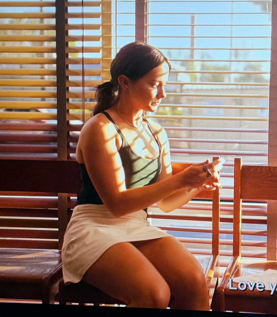 karthik_rus's tweet image. Cailee Spaeny in BEEF 😮‍💨😮‍💨😮‍💨
#netflix #beefseason2