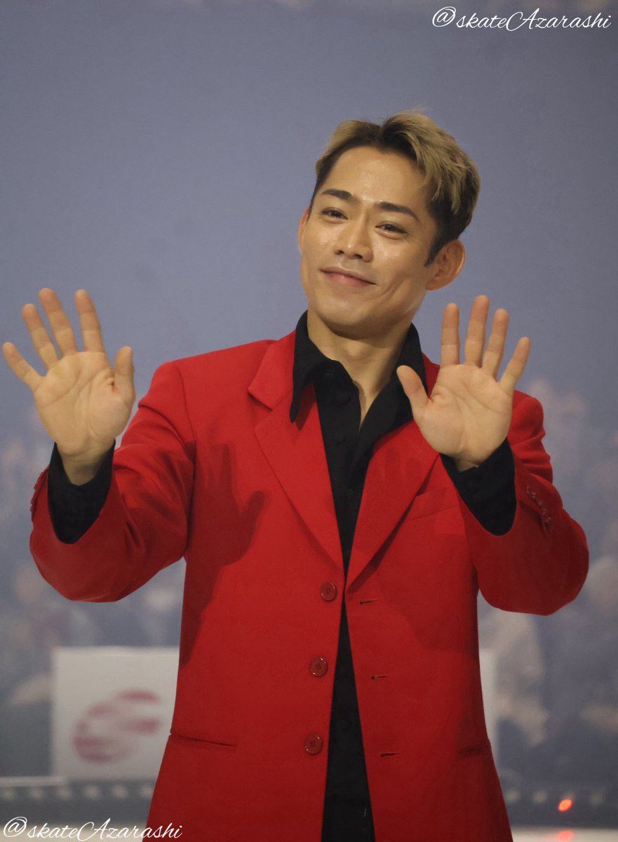 やまあざらし tweet media