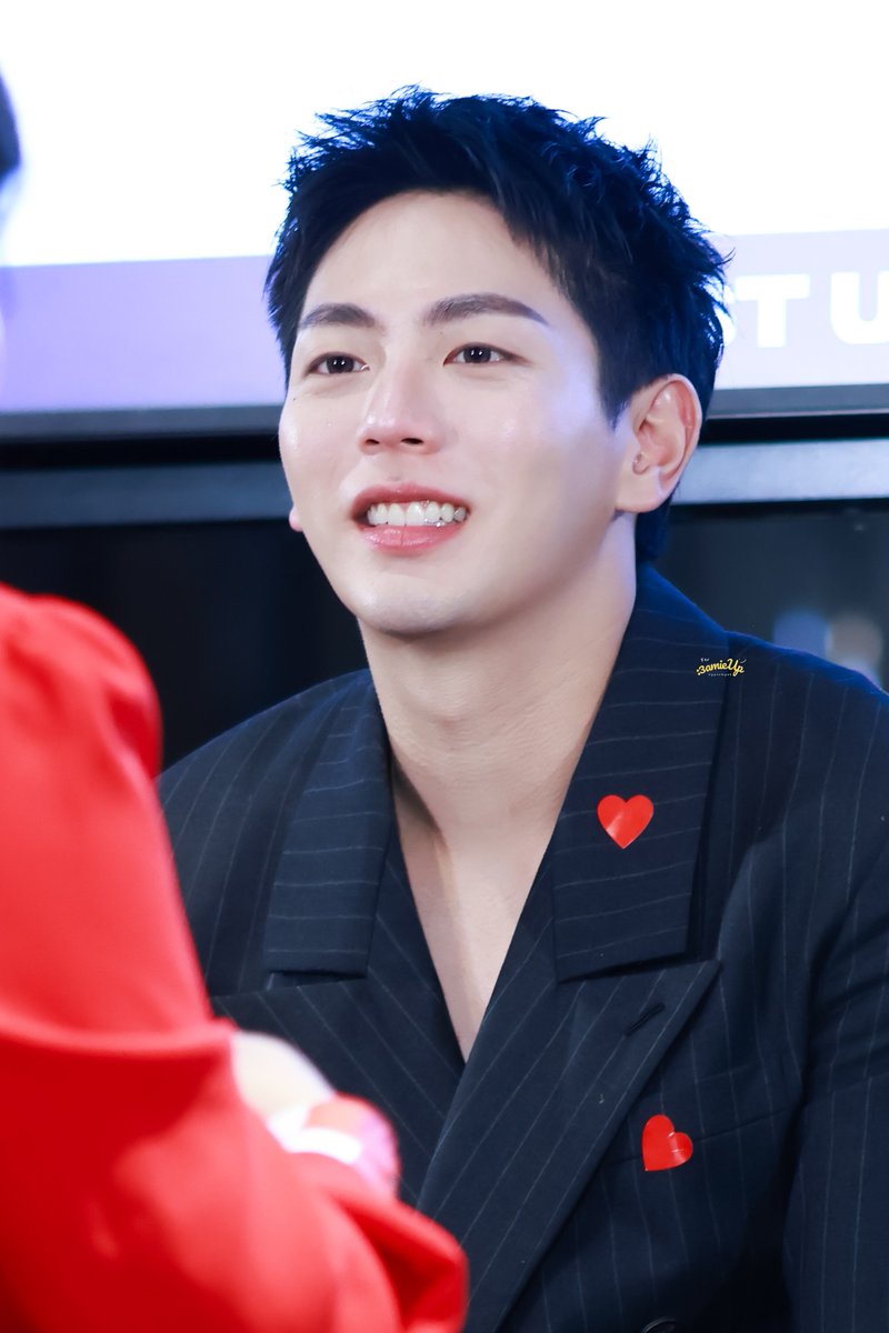 กระตุ่ยน้อย 

UP FANSIGN 2026
#UPCLOSEFansign2026
#uppoompat