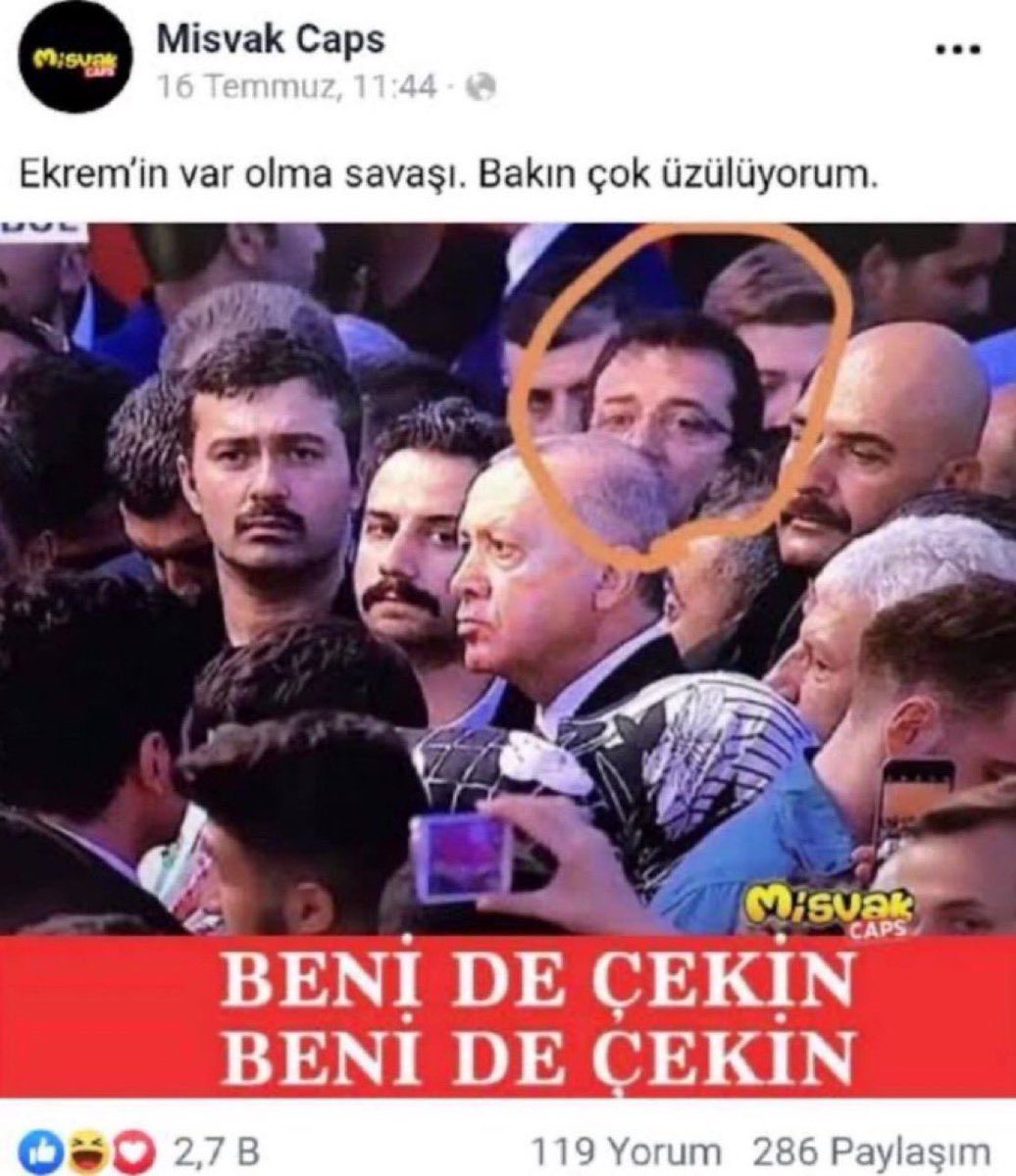 1.95 arkadaşa mogglanmamak için yanında kafayı tavus kuşu gibi dikerek yürürken