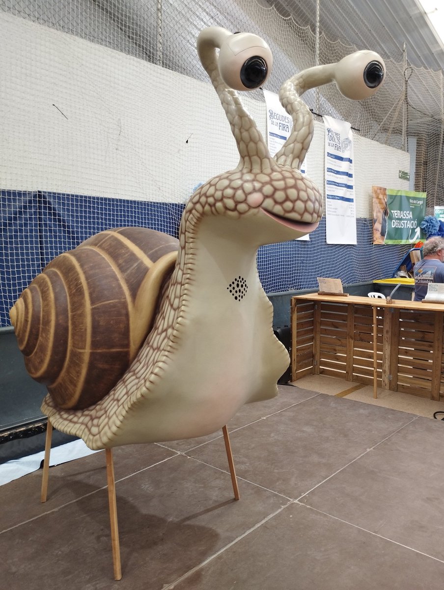 ACSentmenat's tweet photo. Avui hem assistit a la inauguració de la Fira de Cargol.

Cultura, gastronomia i comerç local🐌🍴 #sentmenat https://t.co/1iATPljhg7