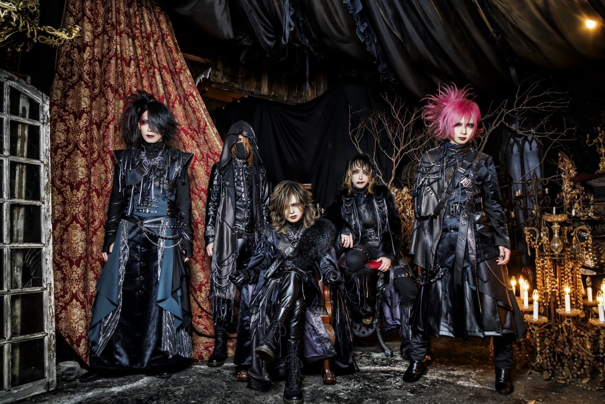 NICOLAS_OFFICIAL tweet media