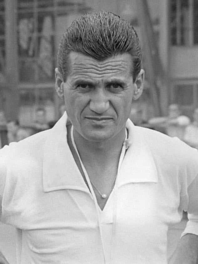 MichelFCBerix's tweet image. IN MEMORIAM (2005):
Vandaag 21 jaar geleden overleed Norberto Höfling (80).
De Roemeen was coach van #ClubBrugge van 1957 t/m 1963 en van 1967 t/m 1968.
Onder zijn leiding promoveerde Club naar Eerste Klasse (1959) en won het zijn eerste Beker van België (1968).