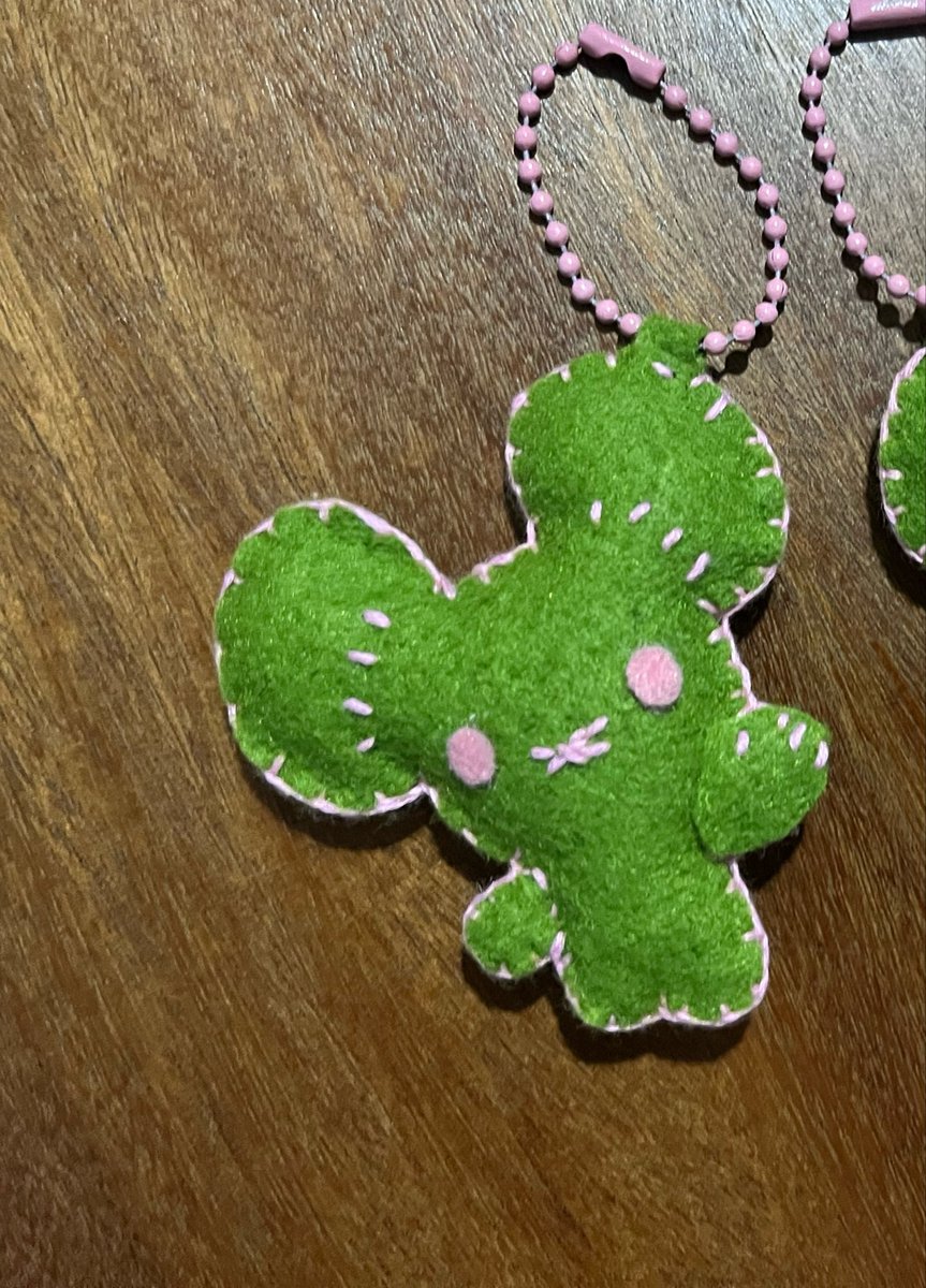 gigi 🪽 encomendas abertas! tweet media