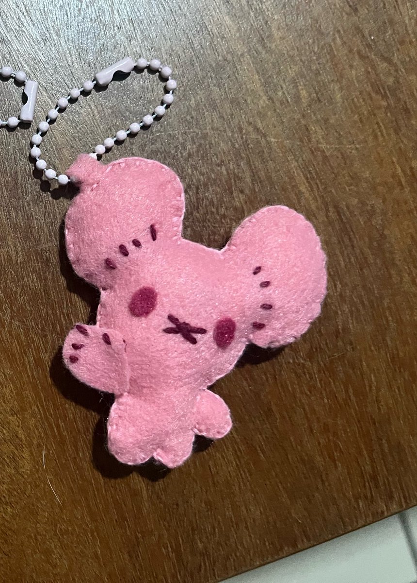 gigi 🪽 encomendas abertas! tweet media