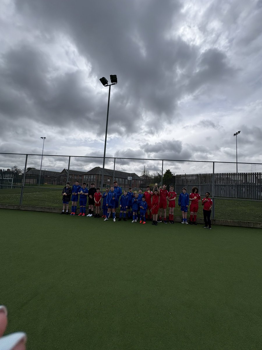 LouScott82's tweet photo. Thanks as always to @SalvesenFC Para Team for coming along today. Always great to catch up. @TranentFCYouth @scottishgas @ScottishFA @ScotFASouthEast #ParaFootball #FootballForAll https://t.co/Jw7mOrkBik
