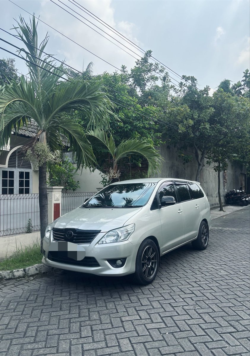 txtdariotomotif's tweet image. BBM naik waktunya mengeluarkan jurus solbus ditengah banyaknya pengeluaran.

waktunya meminta kembali pajak yang kita bayar. kalau nunggu dikasih kapan juga gatau wkwk

#peace