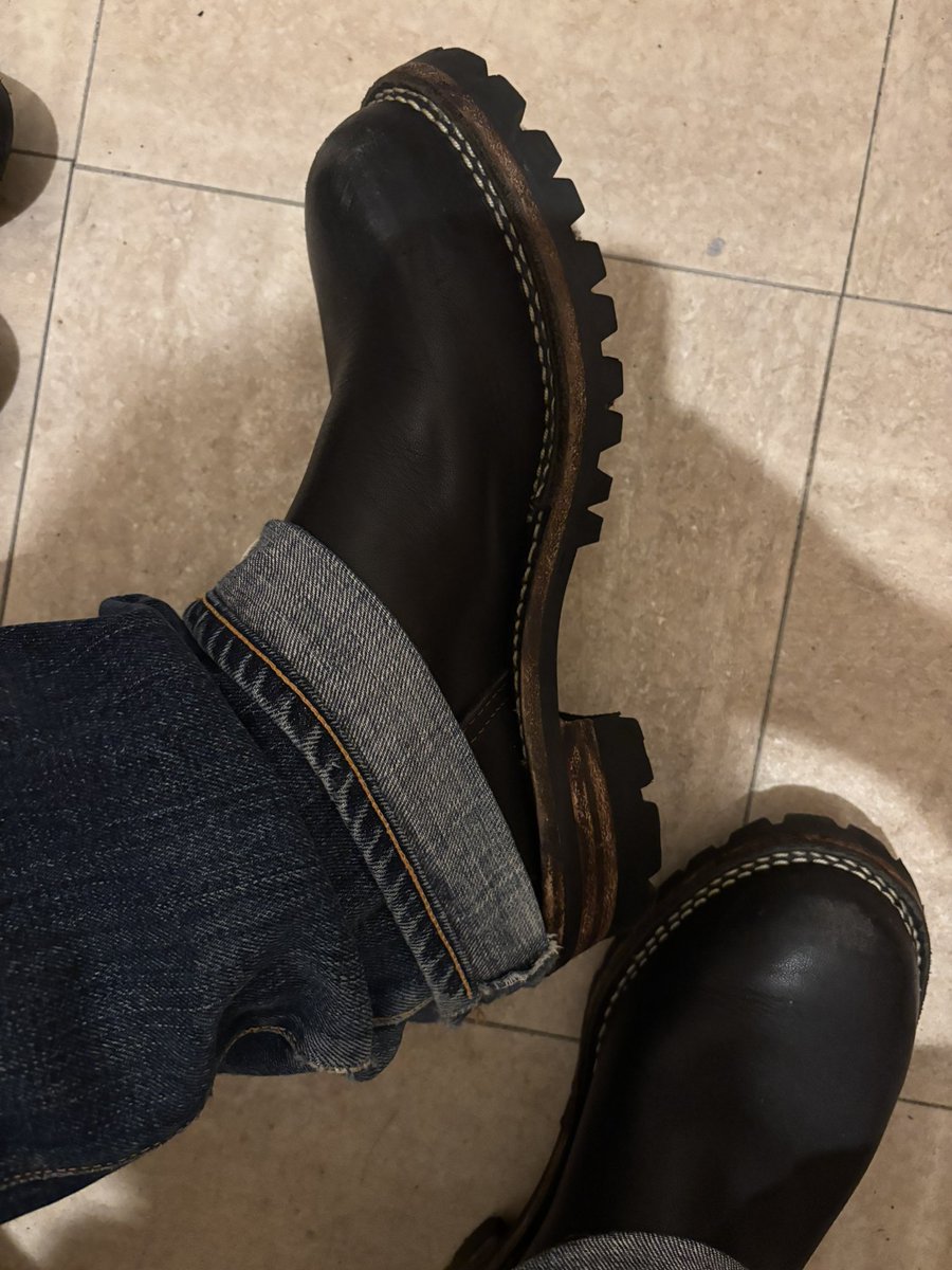 PuesKDie's tweet photo. 久々エンジニアで長い距離歩くときついわ笑　#wesco #boss #theflathead https://t.co/P1sFp9xRTN
