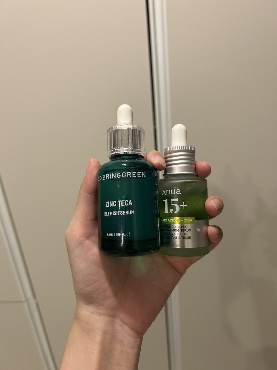 この２つめっちゃ話題になってから買ったけど、数回使って全然効果ないから捨てた…