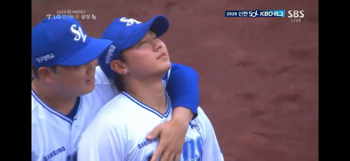 에휴 🎶 tweet media