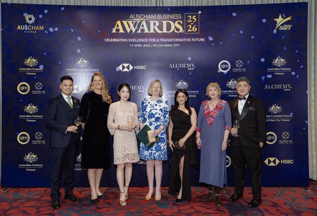 AusAmbVN's tweet photo. 🇻🇳🤝🇦🇺 Congratulations to Auscham Business Award recipients for 2025-26. Inspiring to see Australian business driving innovation, strengthening economic cooperation, and supporting sustainable growth across Vietnam. 🎊
#Auscham #Invested #CSP https://t.co/qqnvmZfHfE
