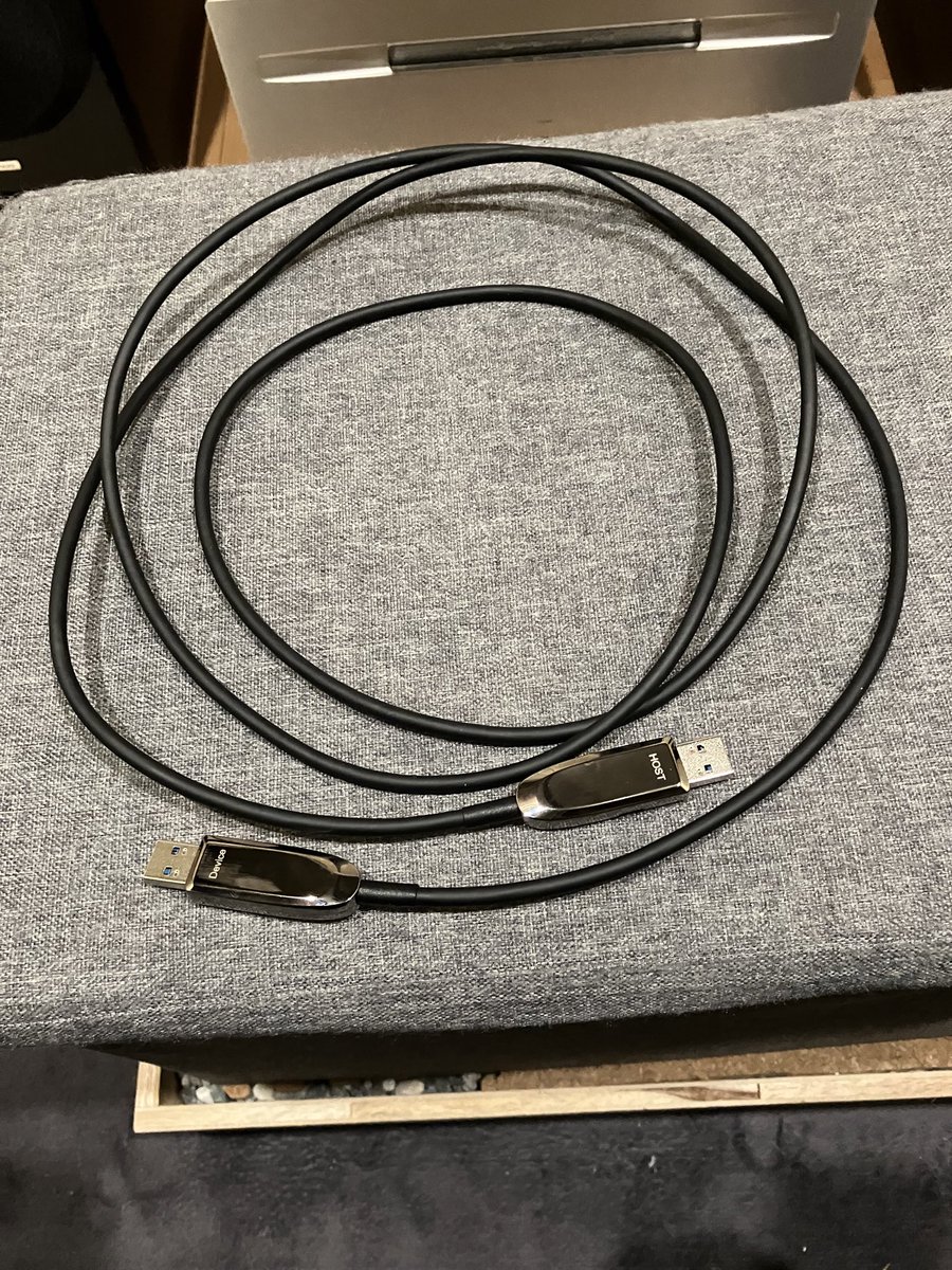 コロコロ tweet media