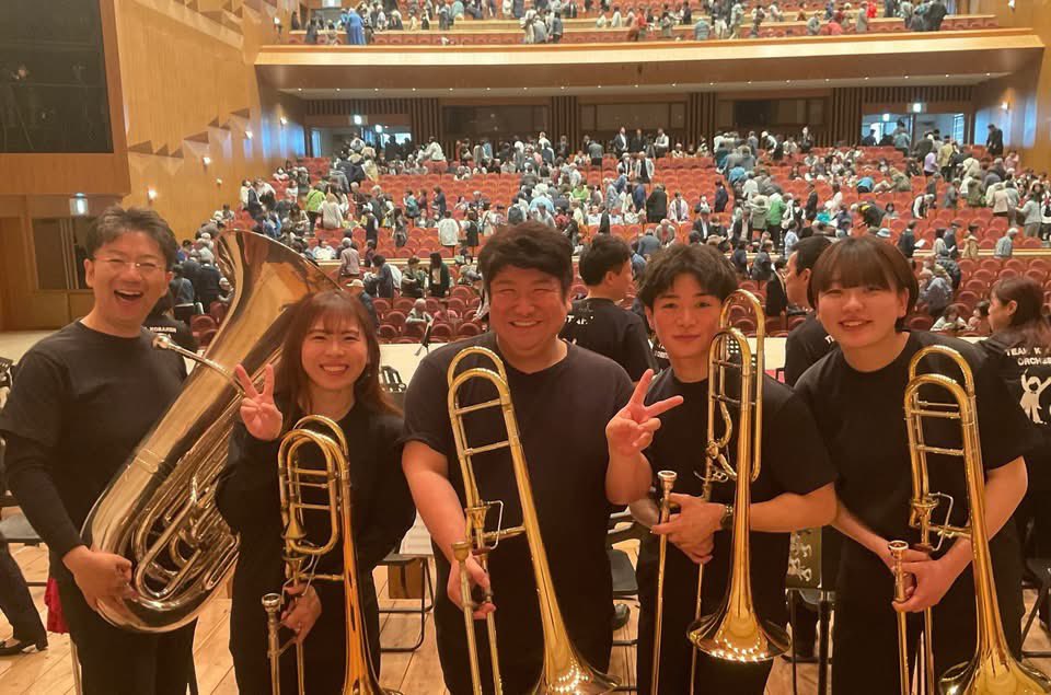_y21trb's tweet photo. 2026 コバケンとその仲間たちオーケストラ
in須坂 @mesenahall 

遅ばせながら12日に終演いたしました！
チケット完売✨ありがとうございます🙇

急遽ロビコンにも参加し、久々にカルテットができとても楽しかったです🎶
また機会があればやりたいなとしみじみ…

#コバケンとその仲間たちオーケストラ https://t.co/fQq5vEqIFa