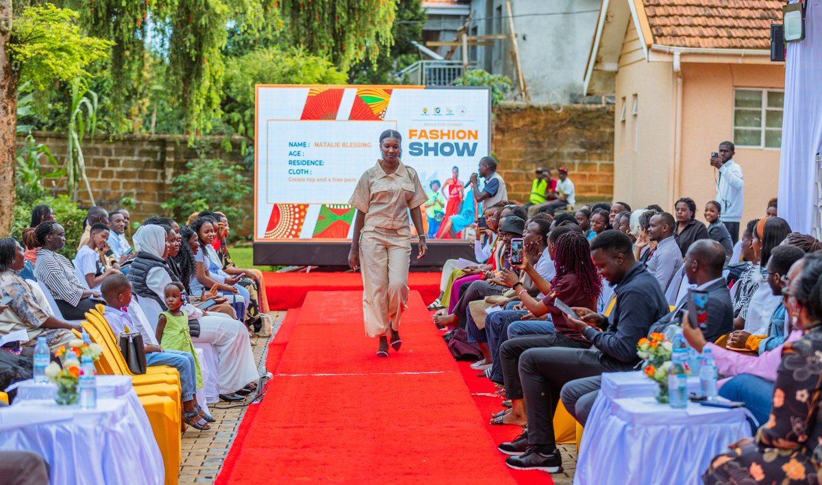 EinsteinRising's tweet image. The first runway moment where empowered, skilled #women confidently showcased exceptional pieces they crafted themselves through the @Skills4ChangeUG tailoring training. A true celebration of talent, resilience, and purpose.

Our sincere appreciation to all #partners who made