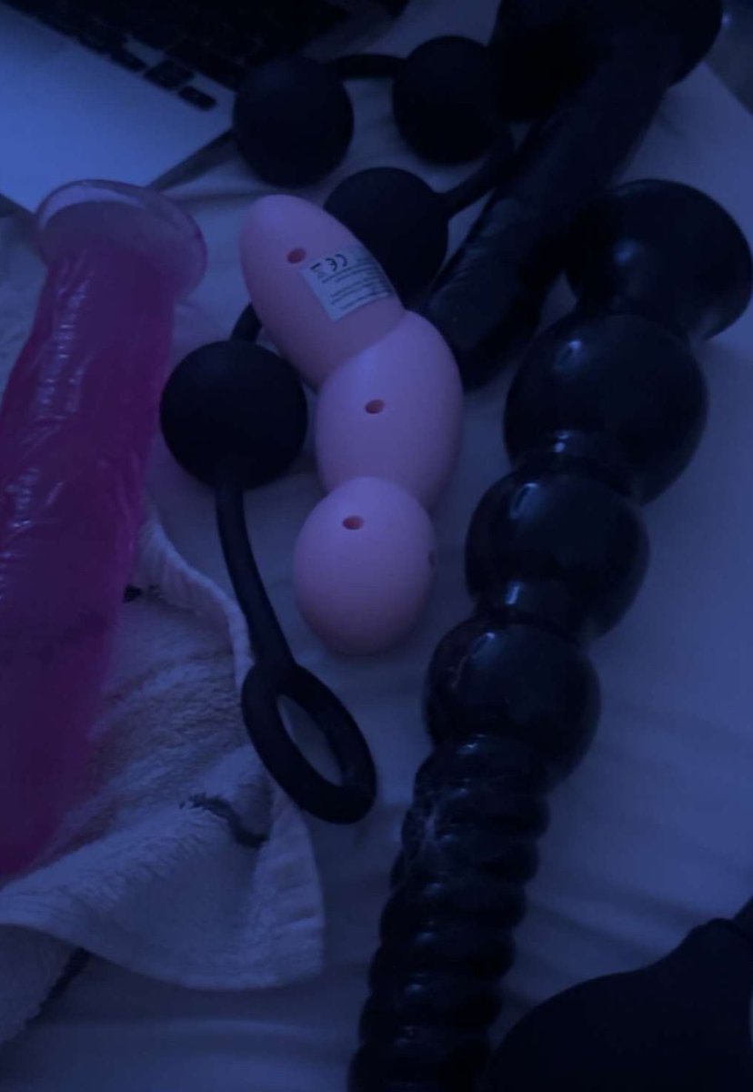 britsissypussy's tweet photo. Just wanna drain someoneโs babydads balls ๐ฅน๐ฉ๐ซ๐ผ #bd #secret #sissy #fem #rt #toycollection #pinkfishnets ๐๐ https://t.co/MXOfPTlrLY