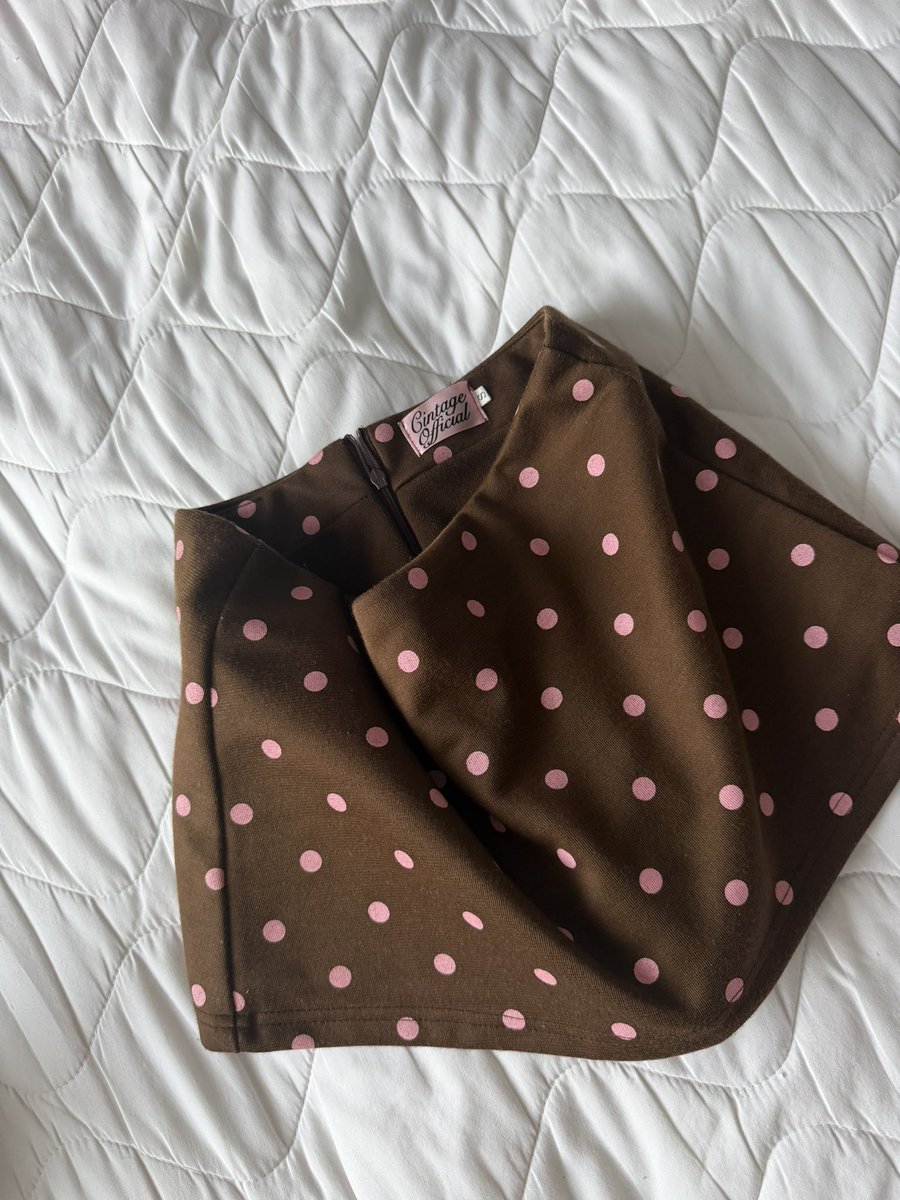 cupinkcakeq's tweet photo. Polka dot cintage S 185

#ส่งต่อเสื้อผ้า #ส่งต่อเสื้อผ้ามือสอง https://t.co/0tY0wtJ91c