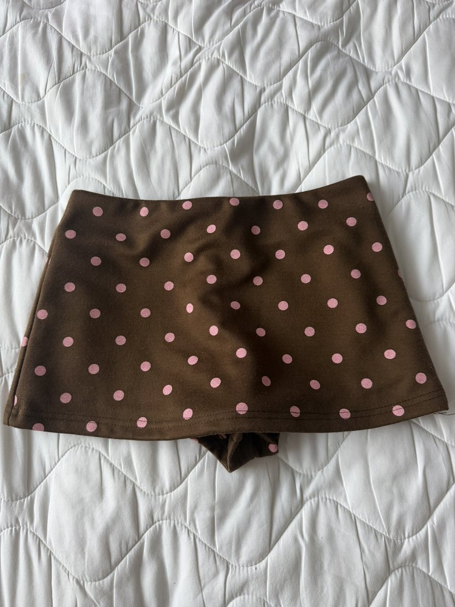 cupinkcakeq's tweet photo. Polka dot cintage S 185

#ส่งต่อเสื้อผ้า #ส่งต่อเสื้อผ้ามือสอง https://t.co/0tY0wtJ91c