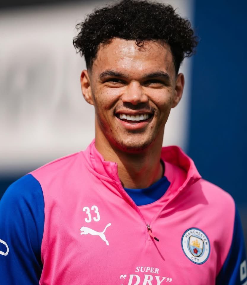 RAYMON🩵🩵 tweet media