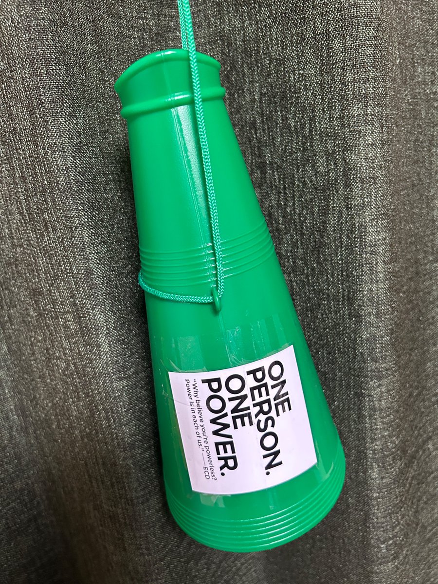 よんはこ tweet media