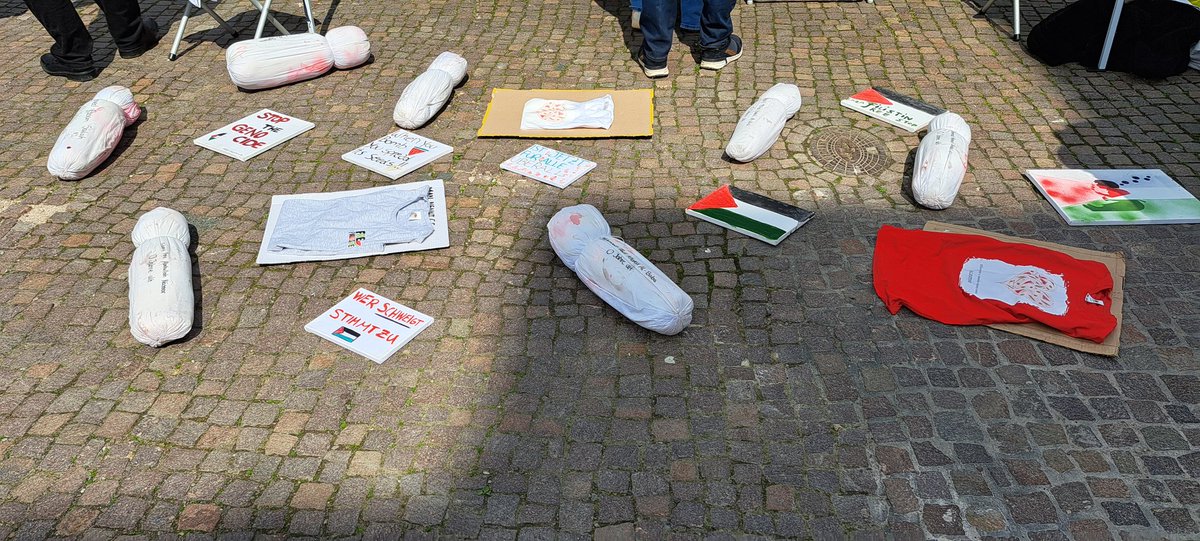 57GURBETKUSU_57's tweet image. Acınız acımızdır! 

Çığlığınızın sesi olmaya devam edeceğiz

#FreePalestine
#FreeGaza
#StopArmingIsrael
#Genocide‌ 
#Stuttgart #Demonstration