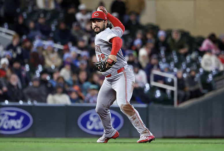 LanceMcAlister's tweet image. I'd think Eugenio Suarez certainly made Tito feel a lot better about using him at 3rd base more often, after last night's performance. 

Not only did he line the game deciding two-run double in the 4th, he made two stellar defensive plays at the hot corner. 

He started