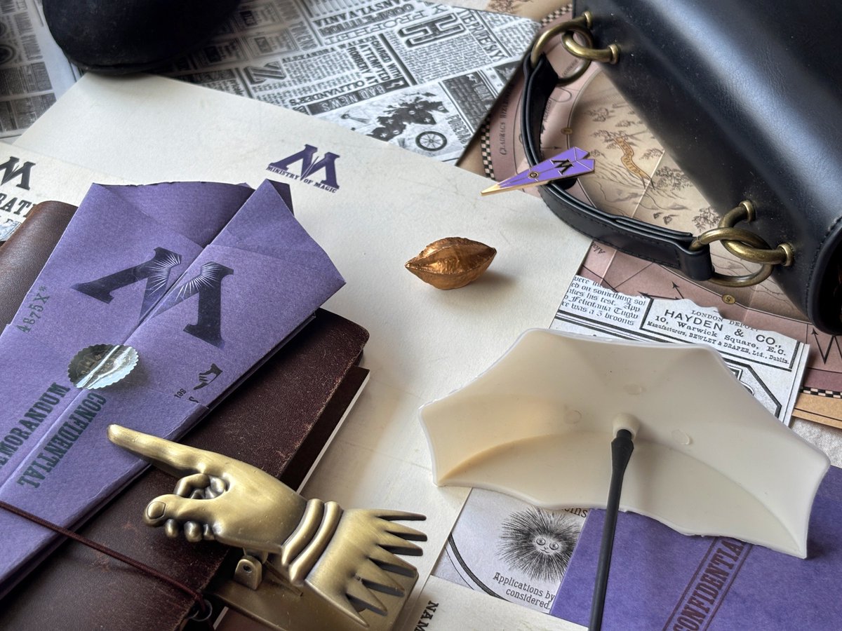 Ok0yuN's tweet image. 🎓🪄࿐

𝐌𝐢𝐧𝐢𝐬𝐭𝐫𝐲 𝐨𝐟 𝐌𝐚𝐠𝐢𝐜
┈┈┈┈┈┈┈┈┈┈┈┈┈┈┈
#HarryPotter #MinaLima