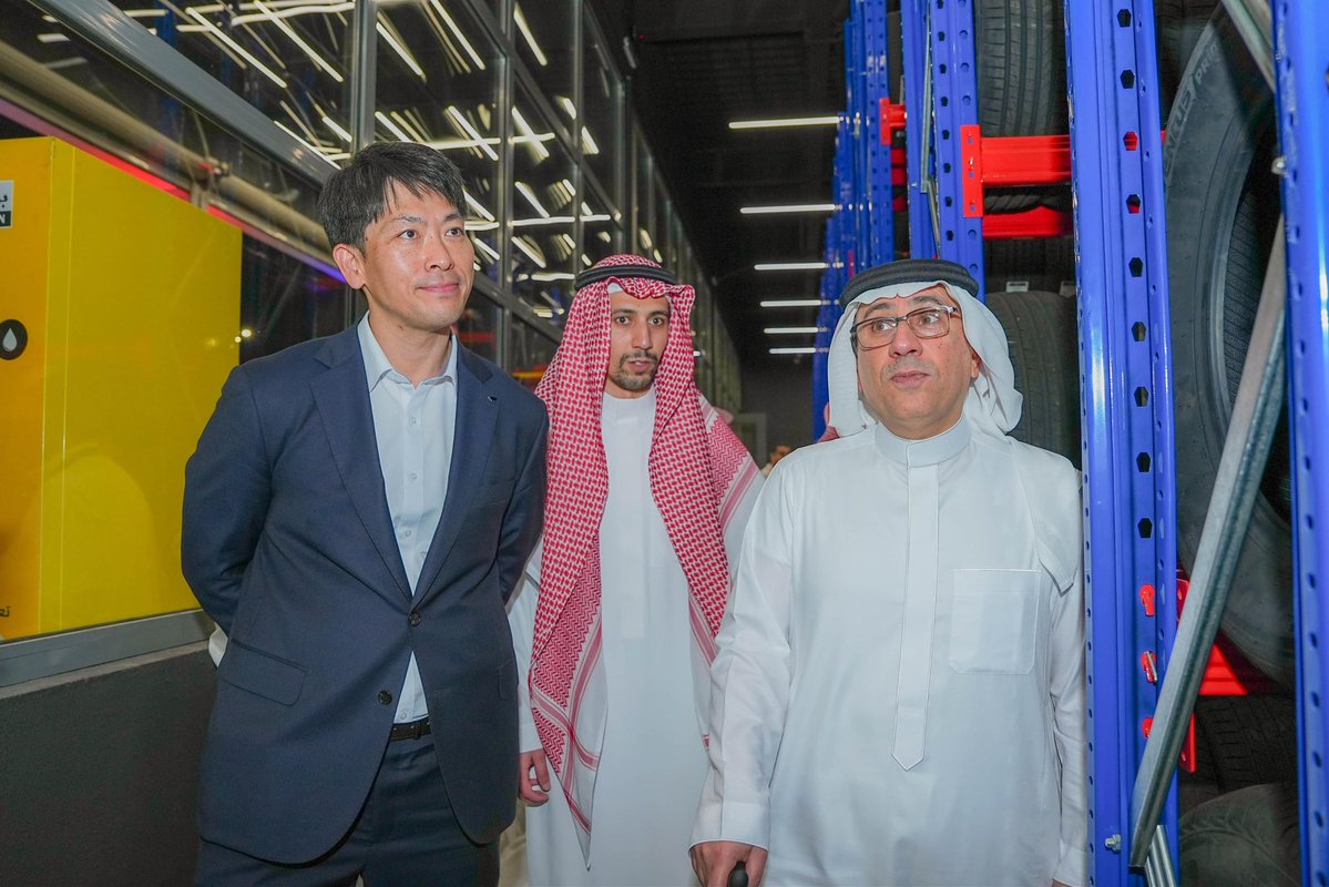 هاشتاق السيارات tweet media