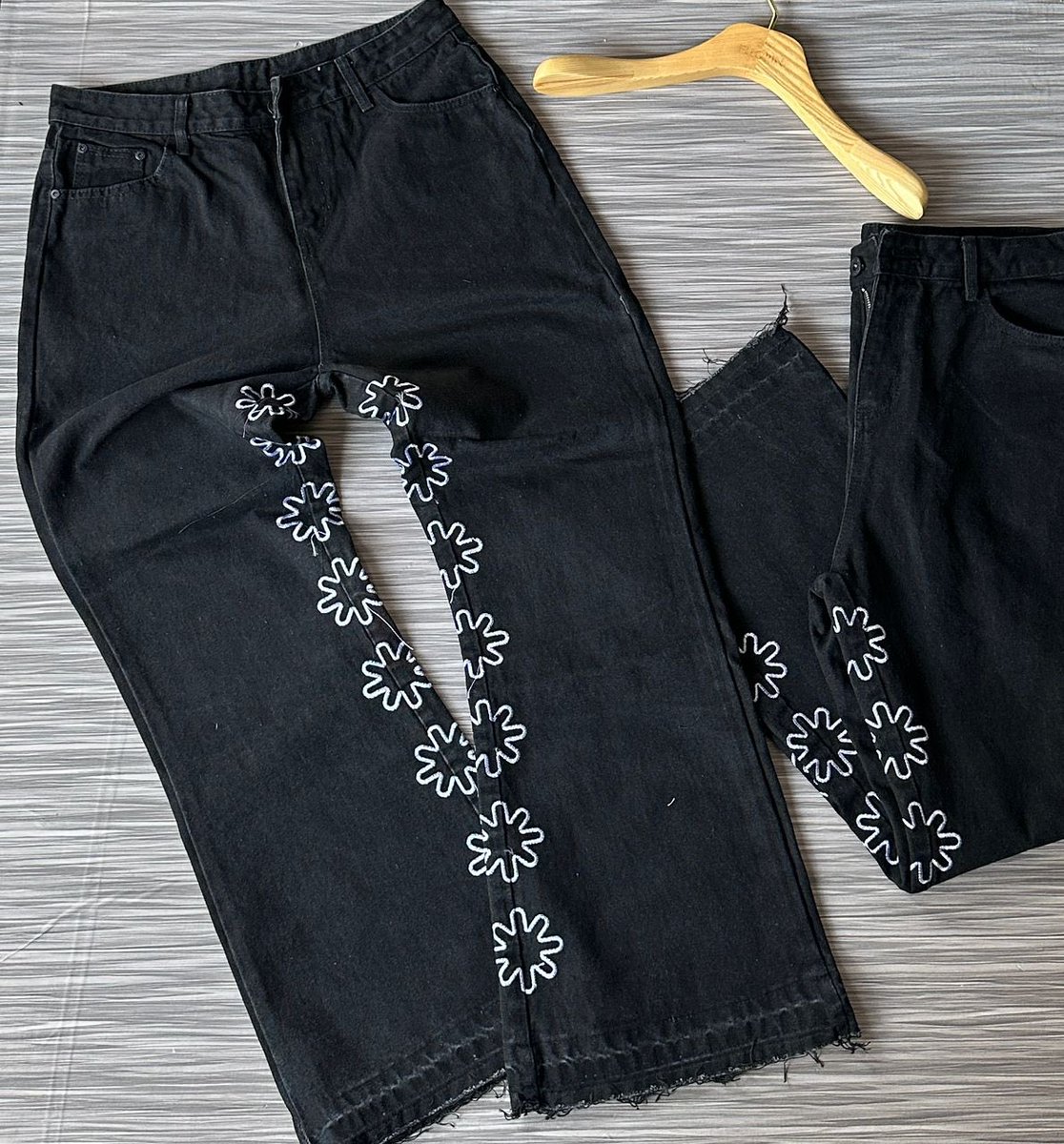 UNIVERSITYTRENDS tweet media