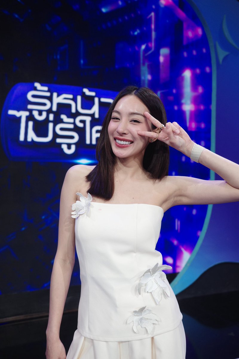 Conversationthailand tweet media