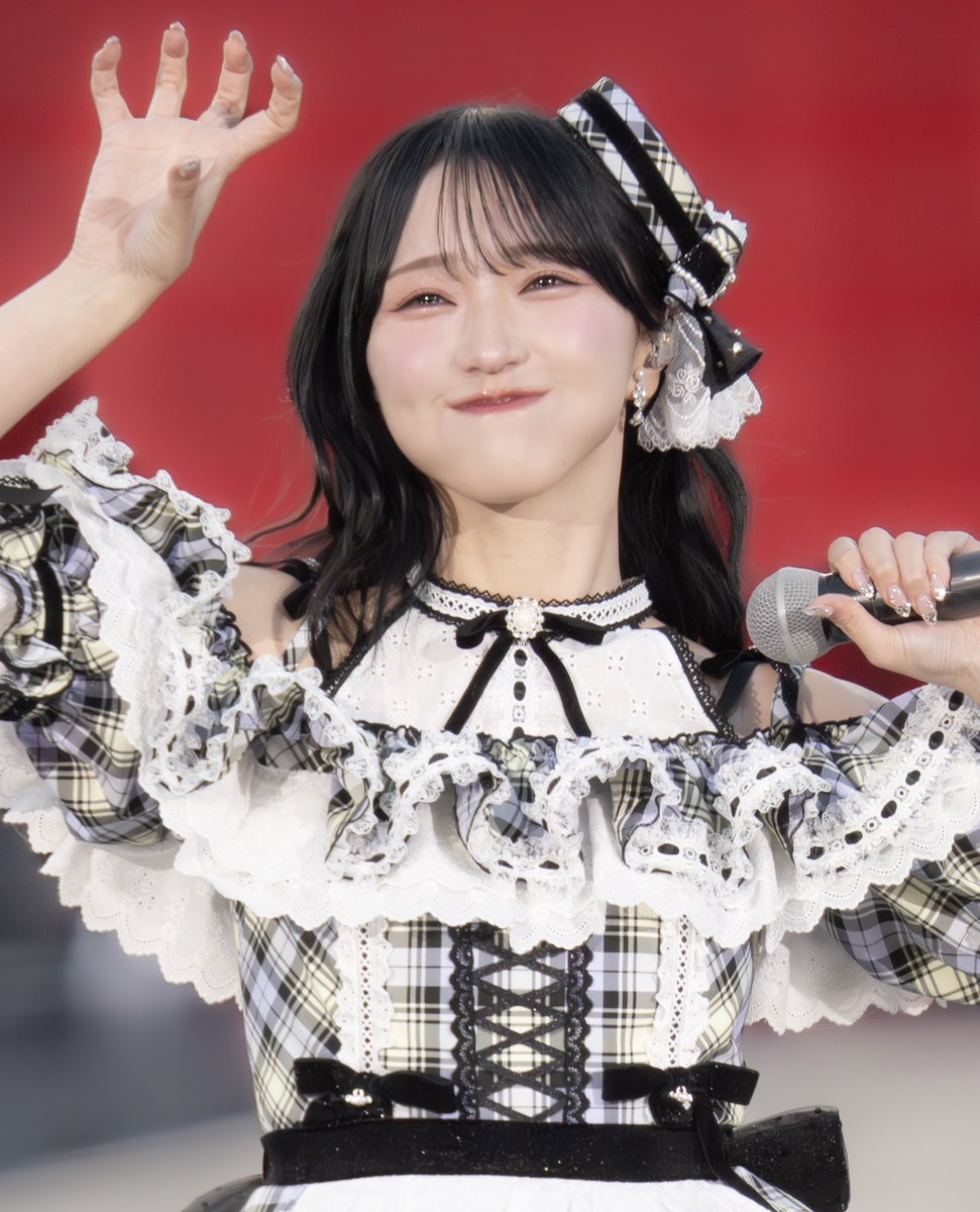 に*す様 ＝LOVE イコラブ 野口衣織　8周年 タオル LOVE 野口衣織 8周年 タオル - メルカリ