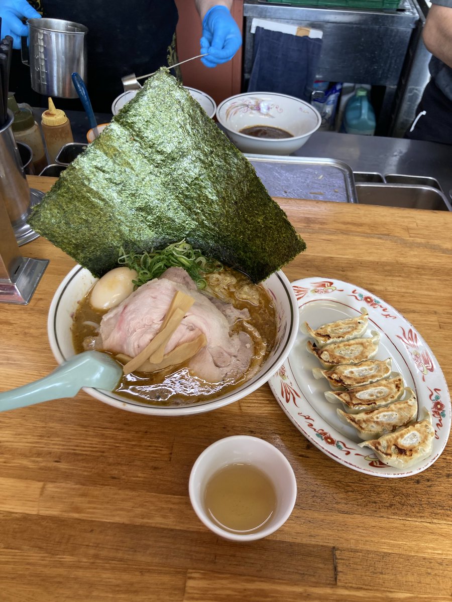 石くん@ストーカーなアポロ児 tweet media