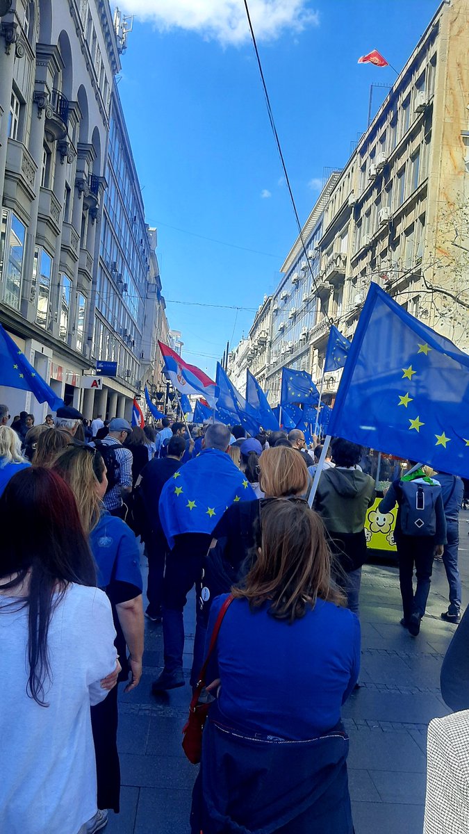 MarinaRakic's tweet image. Srbiji je mesto u Evropskoj uniji. Za dobrobit svih svojih gradjana ne sme da odustane od evrointegracija.
🇪🇺

#serbia #eu # srbija #evropskaunij