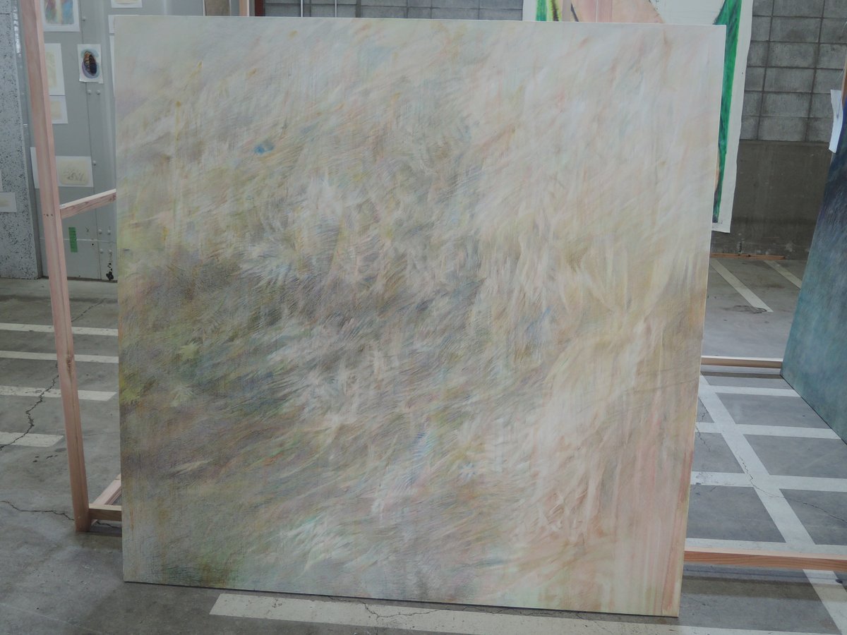 高円寺 高架下空き倉庫。2人展「原型/base form」。
濱渦七海さん、本川芽衣さんの作品。4/26(日)まで。
こんな大きな作品が展示できる場所が、高円寺にあることに驚いた。