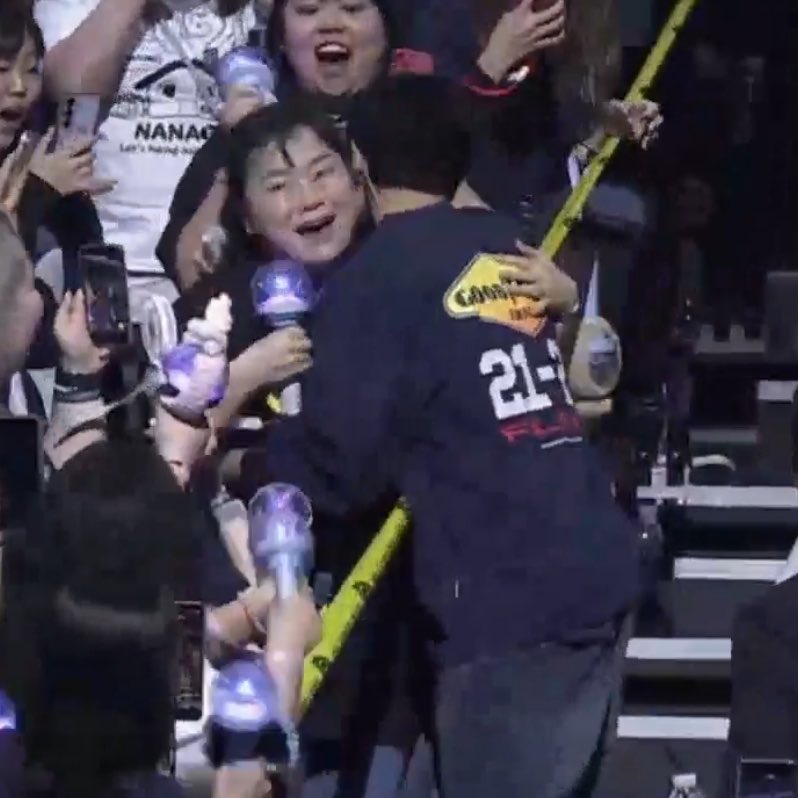 우지냥이 tweet media